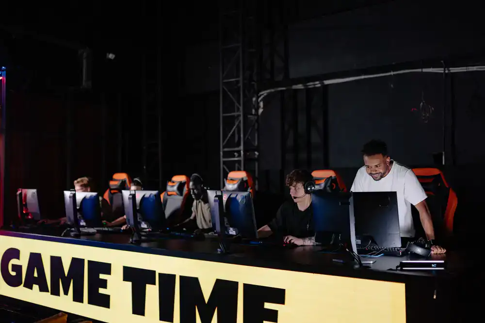 Online streaming event showing gameplay and chat